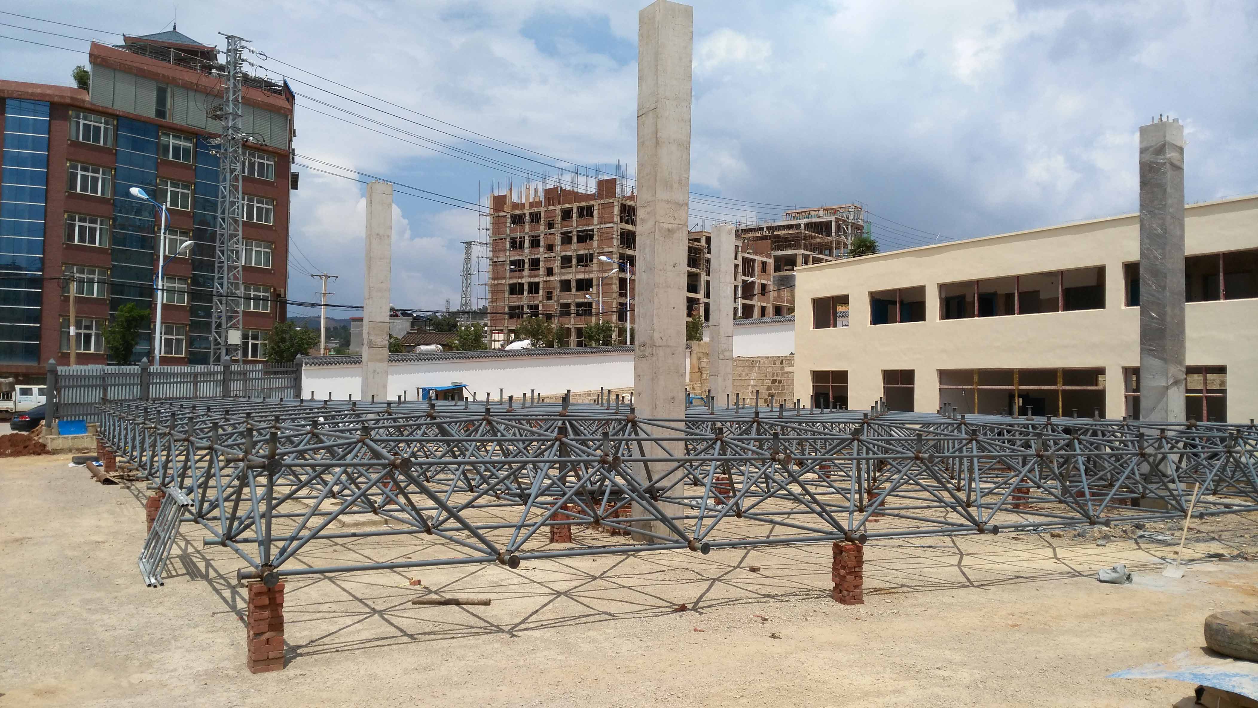 宁安小型加油站网架